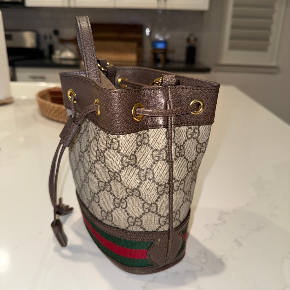Authentic Gucci GG Supreme Monogram Web Mini Ophidia Bucket Bag - Picture 4 of 8